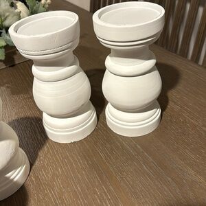 White distressed candle holder set